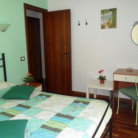 A Due Passi Dal Mare B&B Numana Luaran gambar
