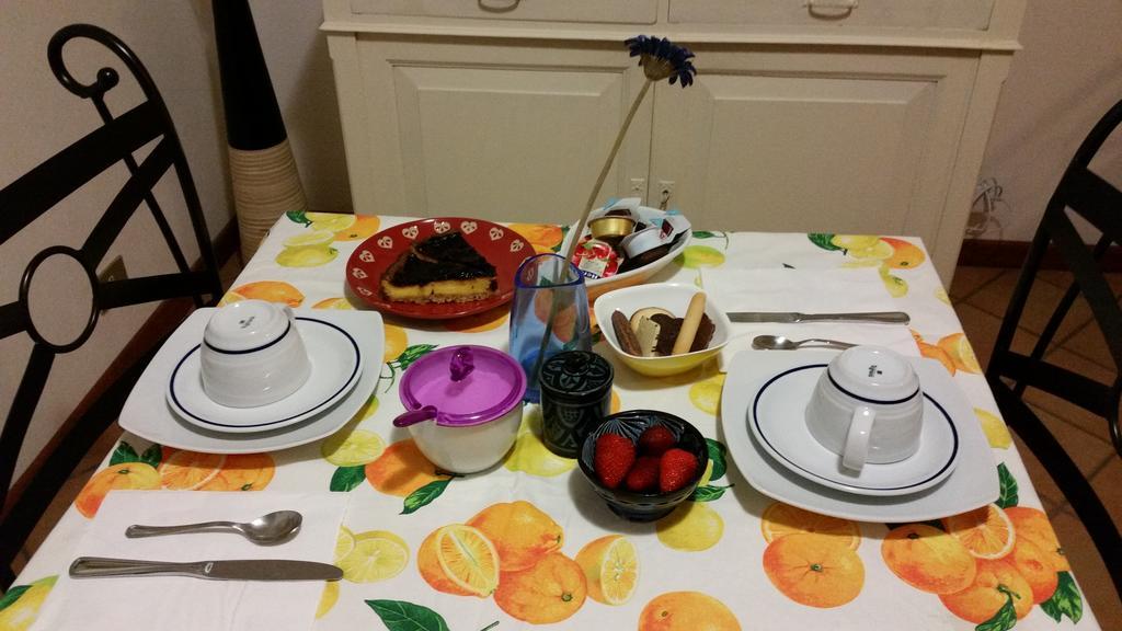 A Due Passi Dal Mare B&B Numana Luaran gambar