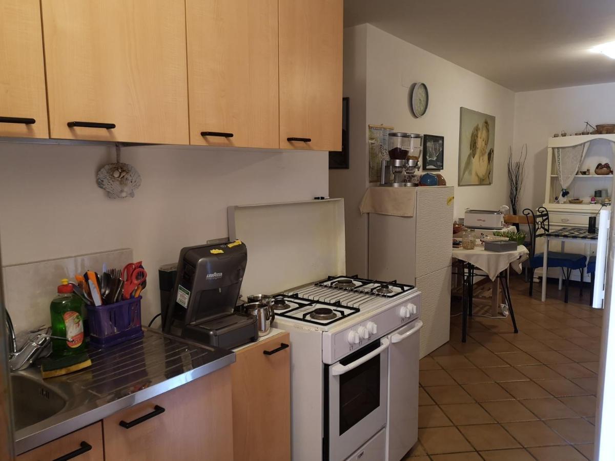 A Due Passi Dal Mare B&B Numana Luaran gambar
